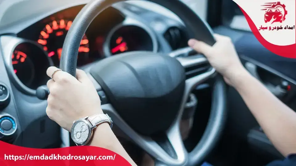 علت برنگشتن فرمان هنگام دور زدن خودرو